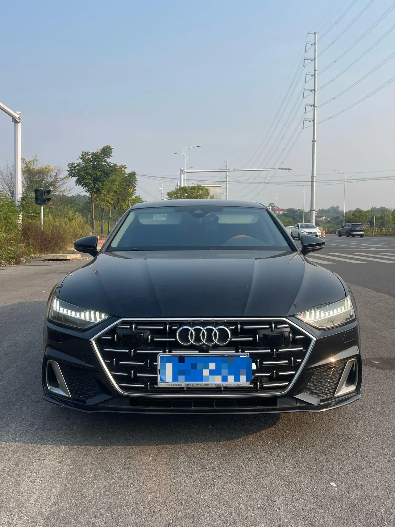 Audi 2024 A7L 2.0TFSI 45TFSI Luxury Automatic 2