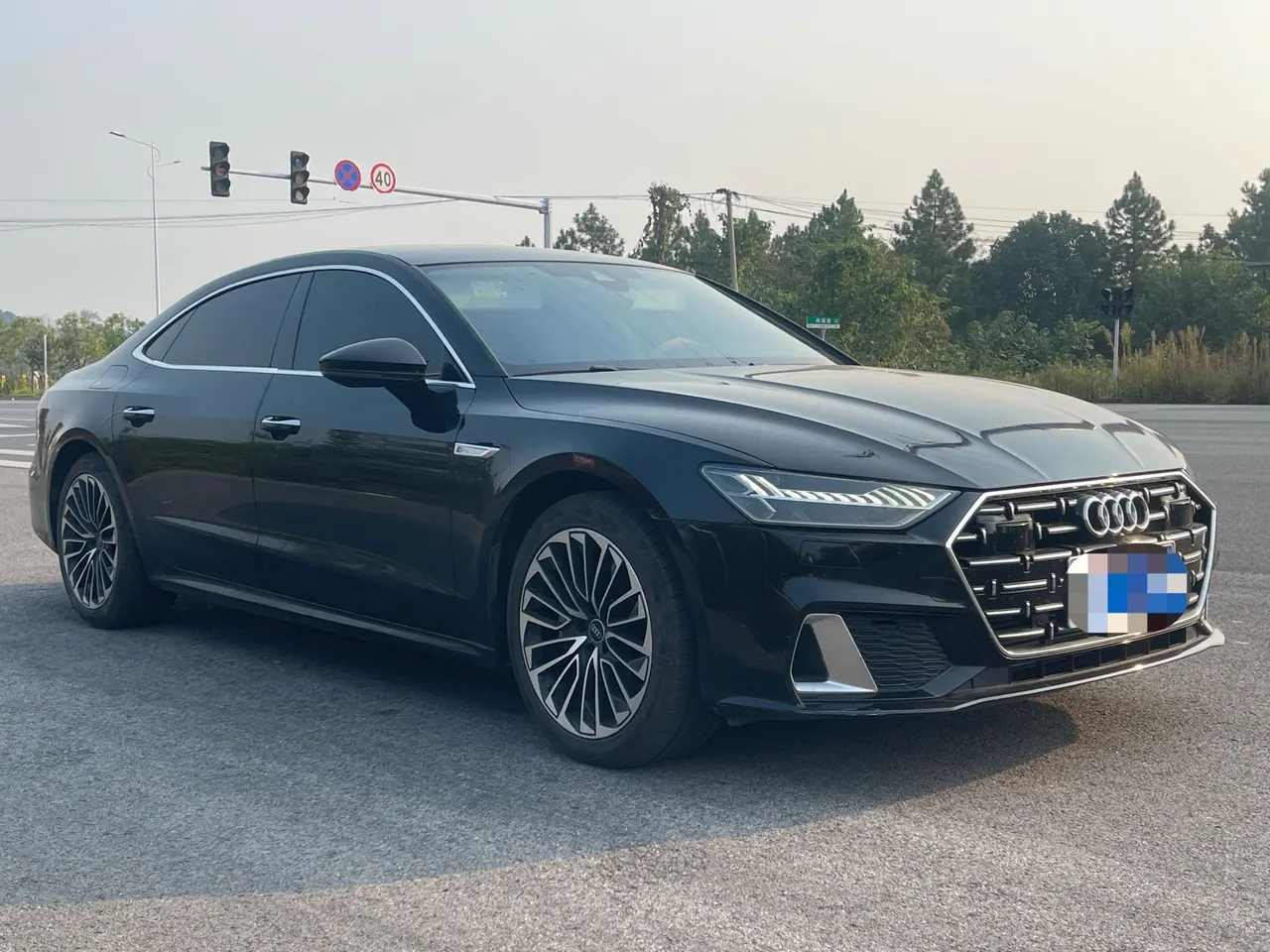 Audi 2024 A7L 2.0TFSI 45TFSI Luxury Automatic 3