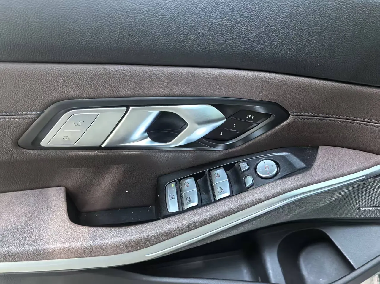 BMW 3 Series 2020 330Li xDrive 2.0T M Sports Obsidian Night Suit Automatic Gear 6