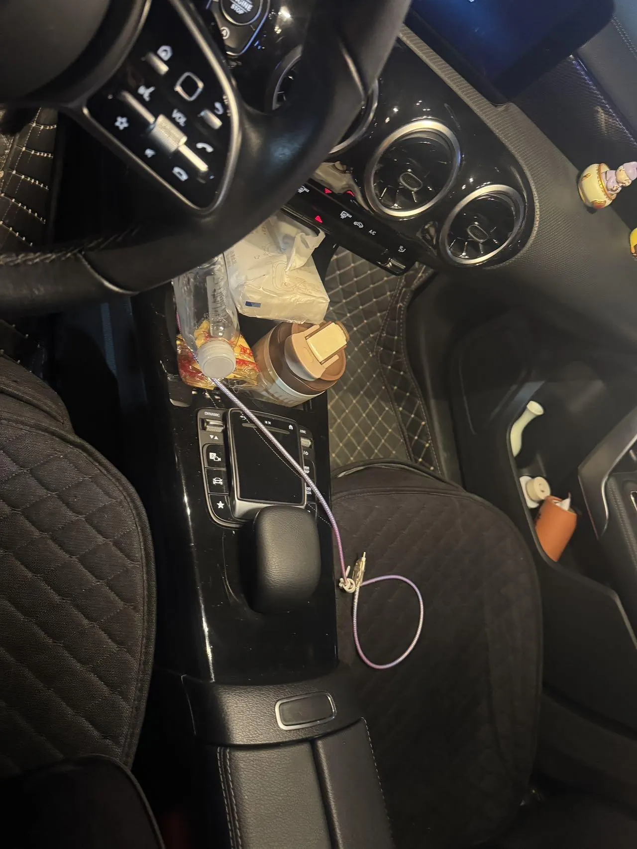 Mercedes Benz Class A 2021 A 200 L 1.3T Dynamic Automatic 6