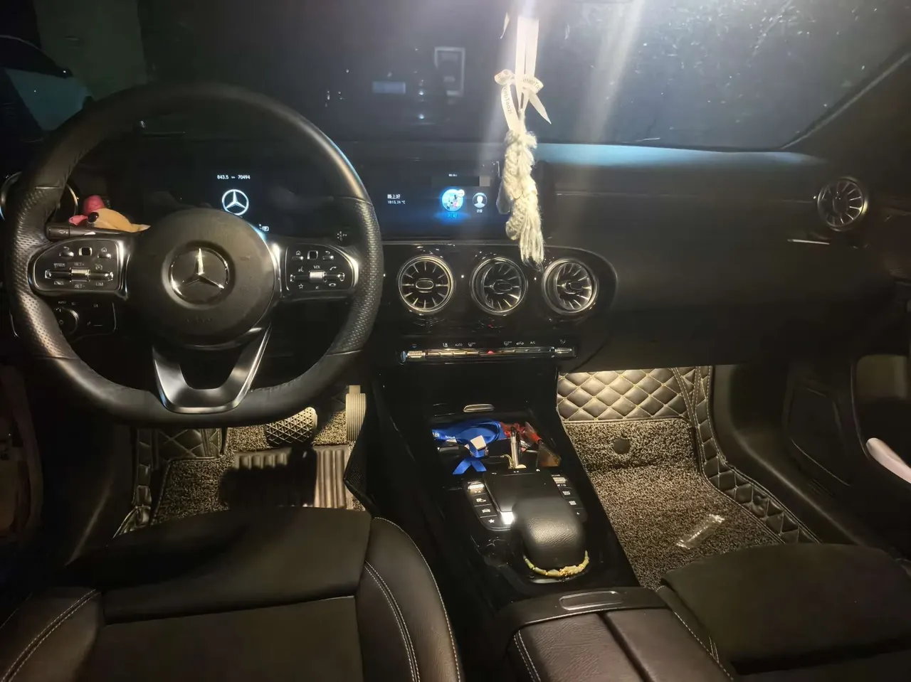 Mercedes Benz Class A 2022 A 200 L 1.3T Fashion (Change 3) Automatic 7
