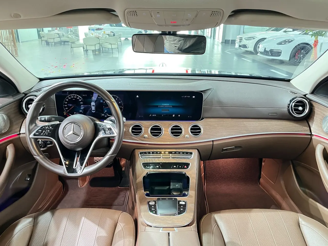 Mercedes Benz E Class 2022 E 300 L 2.0T Luxury (Change 2) Automatic Gear 5