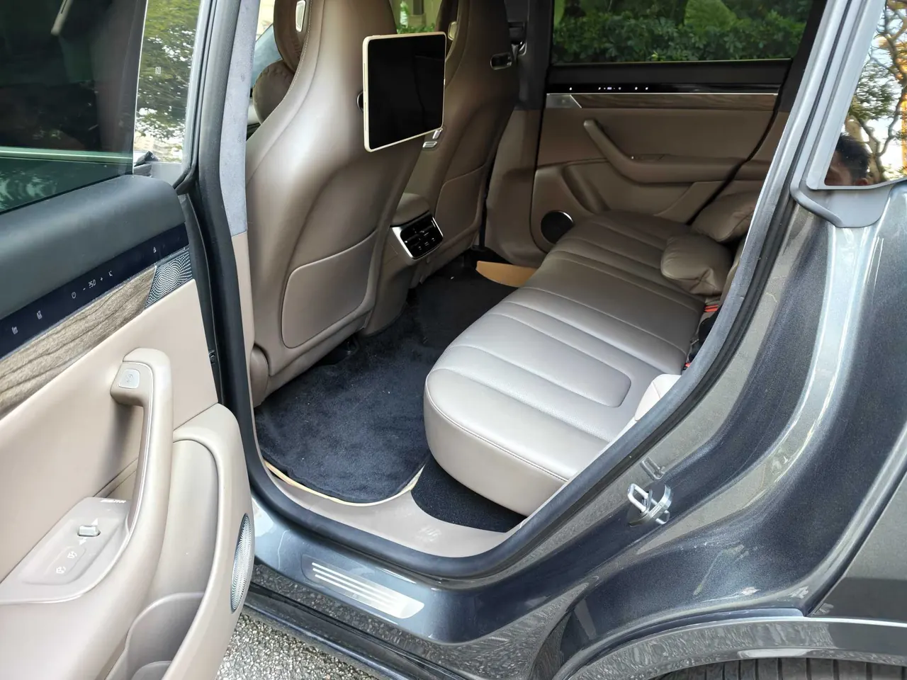 Intellectual 2025 R 7 251km Max Automatic Gear 7