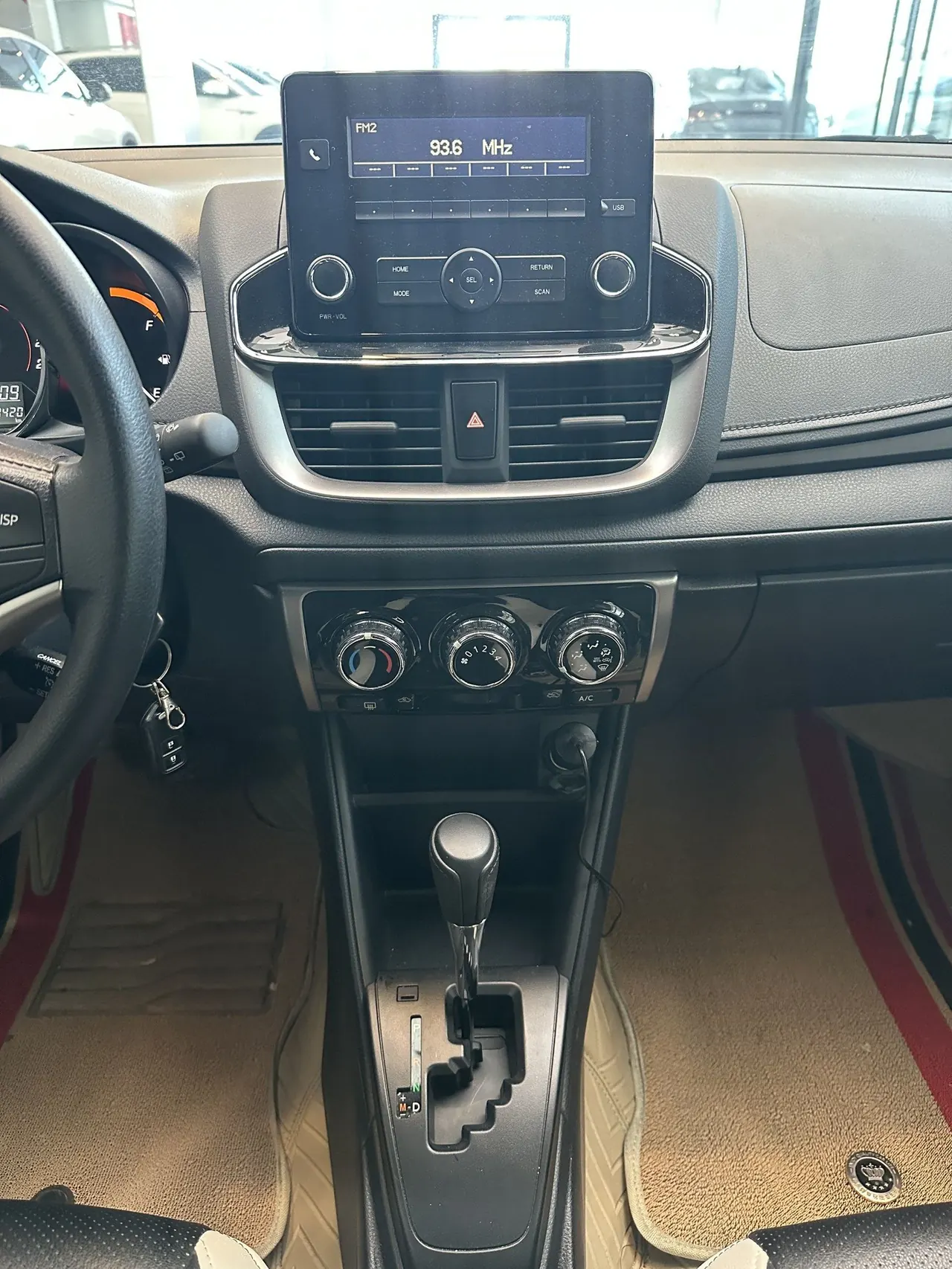 Toyota yaris 2022 YARiS L to dazzle 1.5 stepless leading PLUS version of automatic gear 11