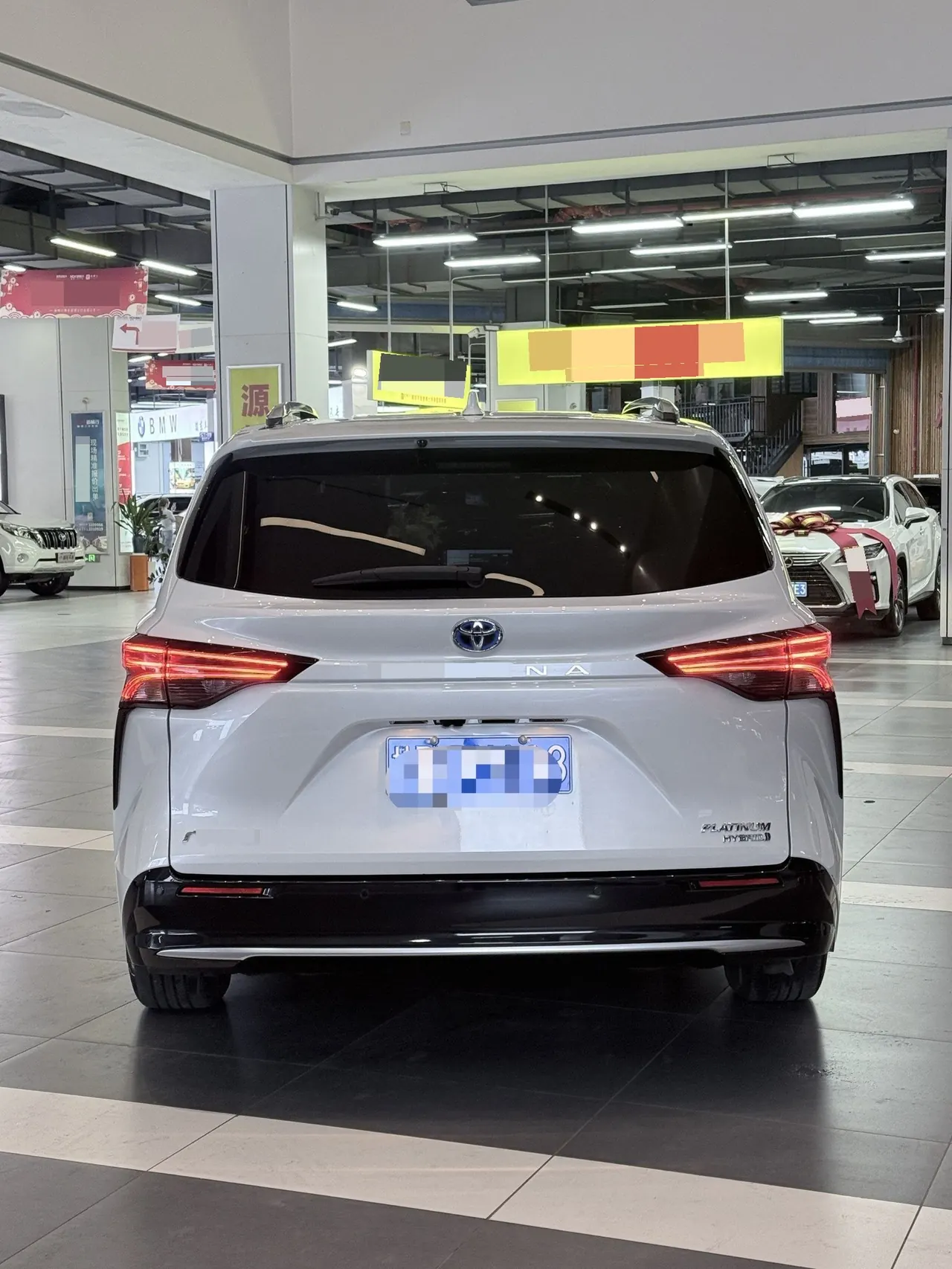 Toyota 2021 Sana 2.5 Stepless Platinum Edition Automatic Transmission 4