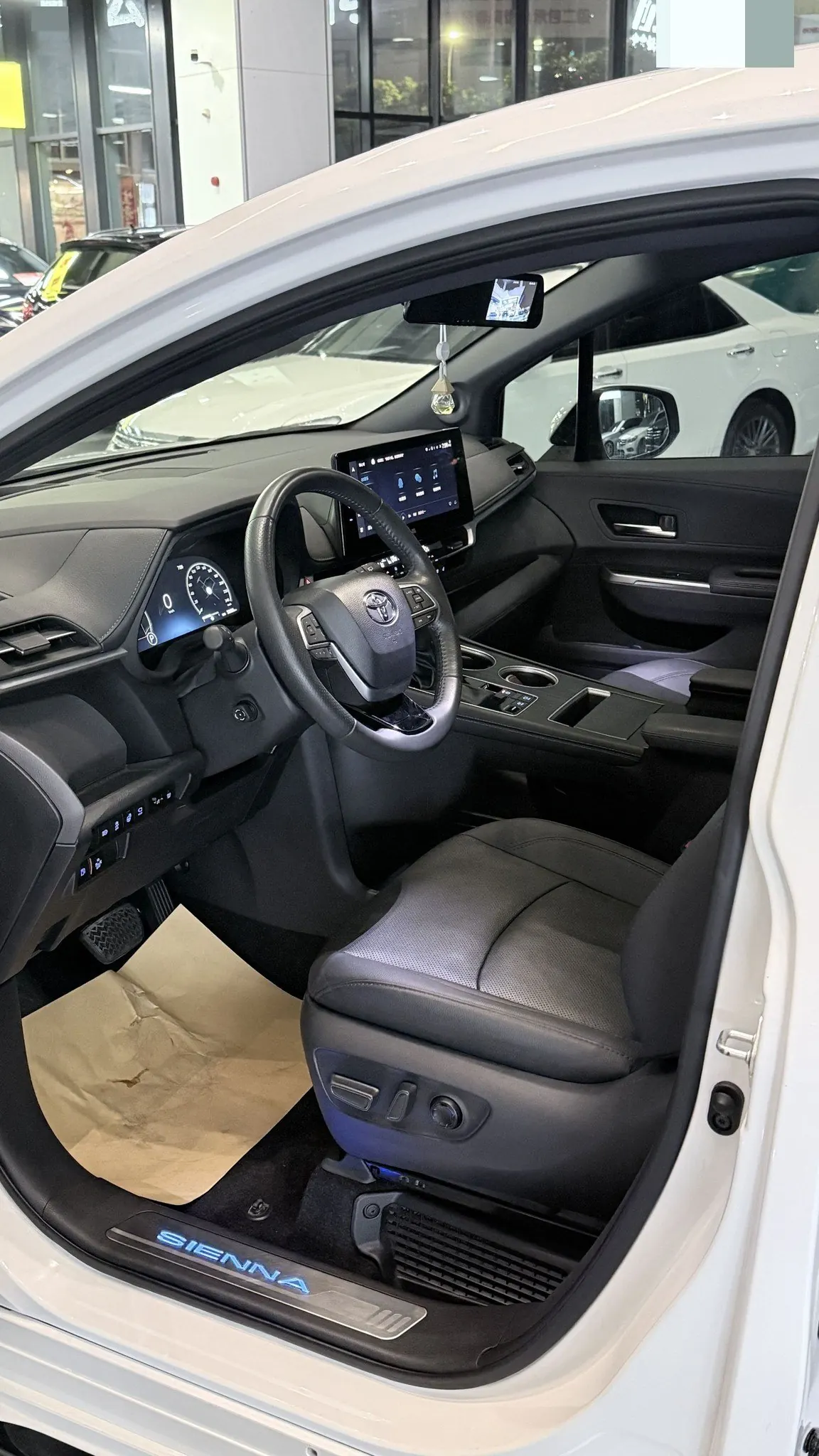 Toyota 2021 Sana 2.5 Stepless Platinum Edition Automatic Transmission 5
