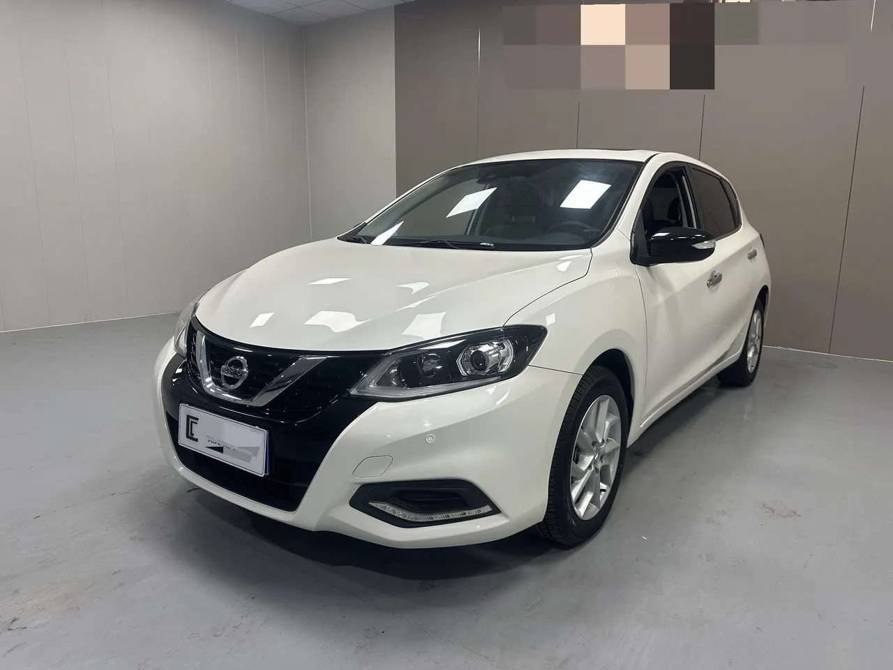 Открыть галерею: Nissan 2021 Tiida 1.6 Stepless Smart Edition Automatic Gear