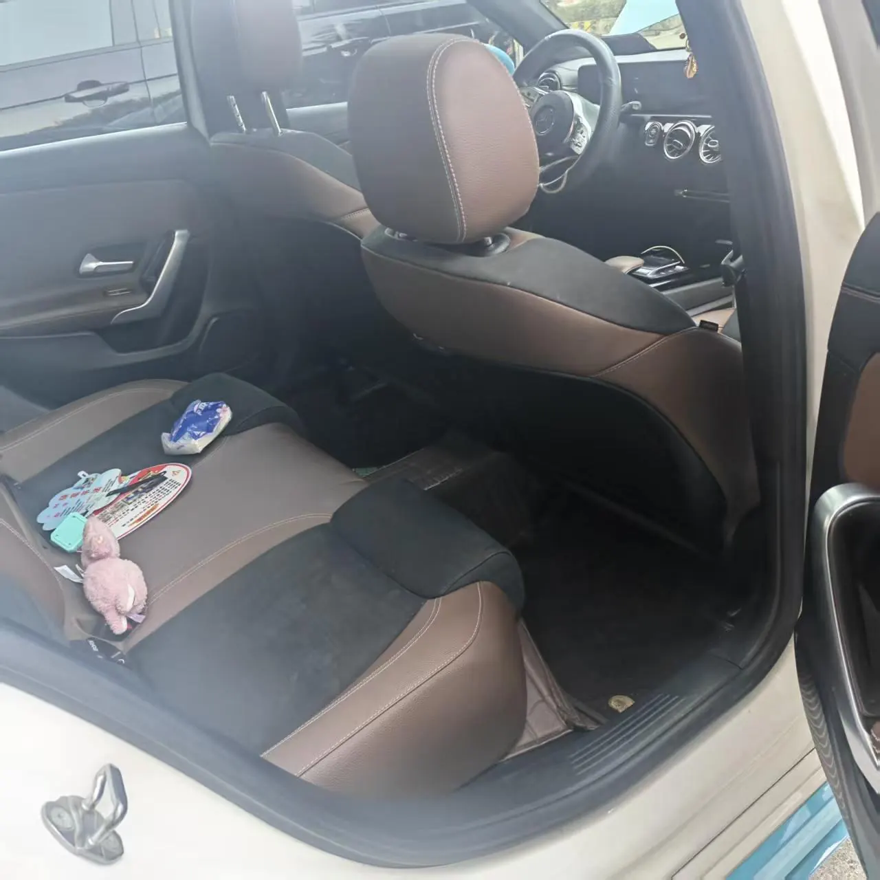 Mercedes Benz Class A 2020 A 200 L 1.3T Sports Automatic 5