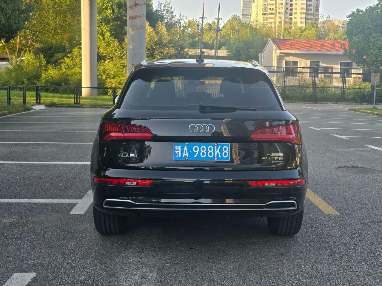 Audi 2020 Q5L 2.0TFSI 45TFSI exclusive fashion automatic 8