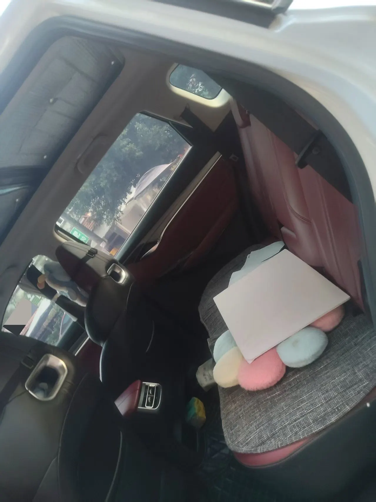 ChangAn 2022 CS75 PLUS 1.5T Honorable Automatic Gear 2