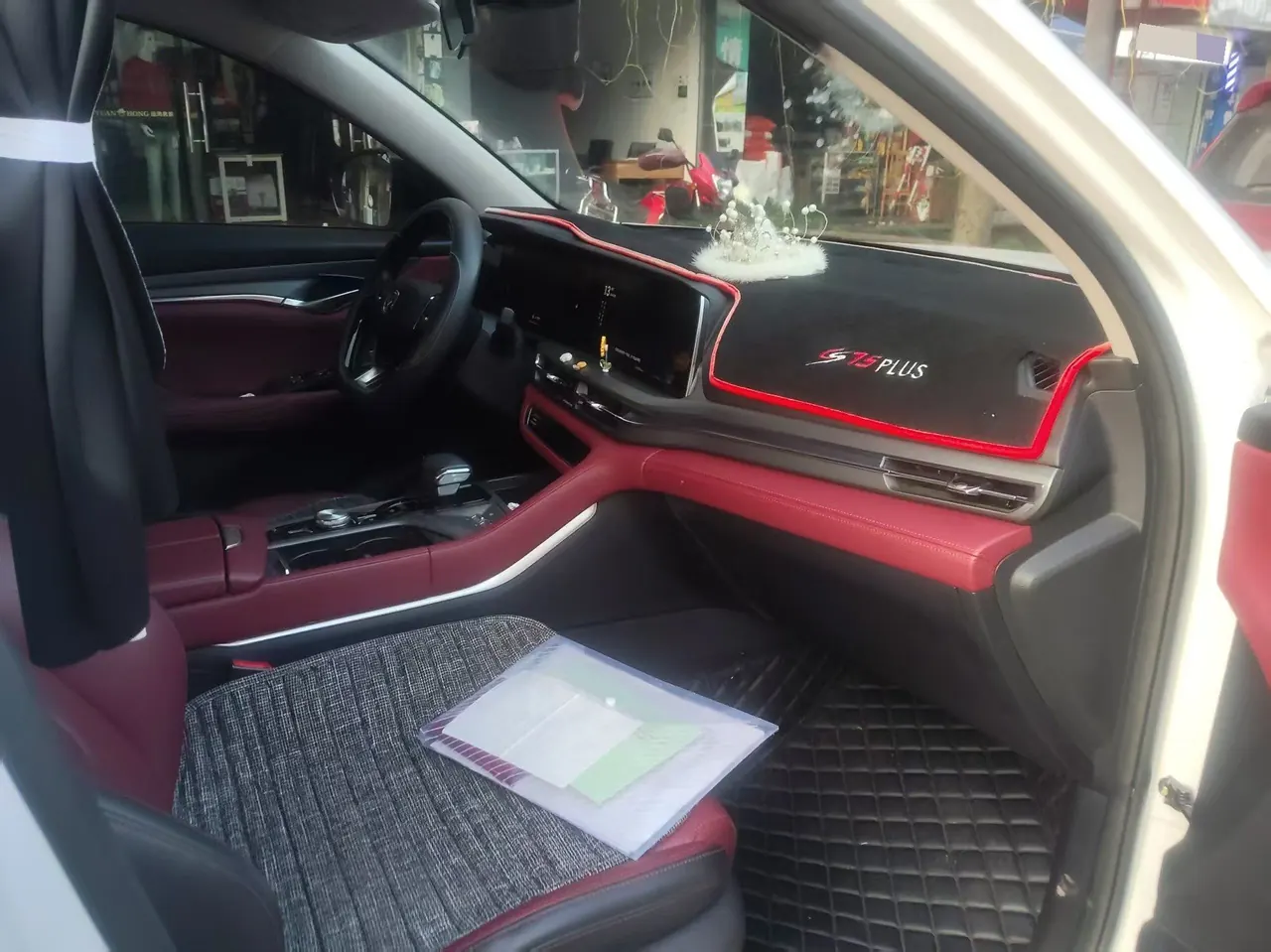 ChangAn 2022 CS75 PLUS 1.5T Honorable Automatic Gear 4