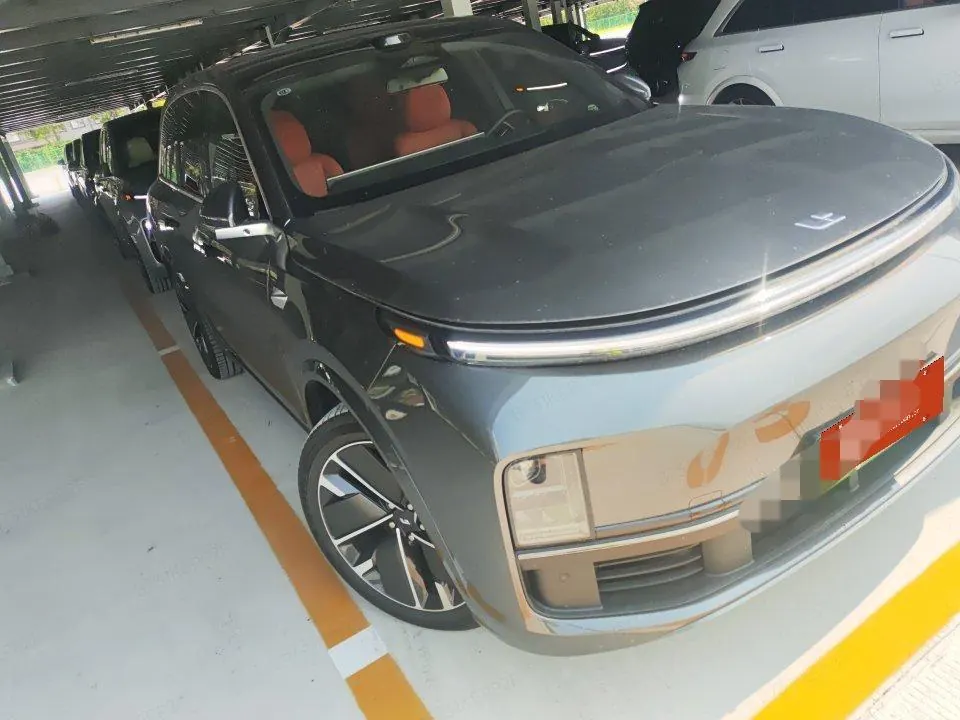 Li 2025 L8 Max Intelligent Rejuvenation Automatic Gear 3
