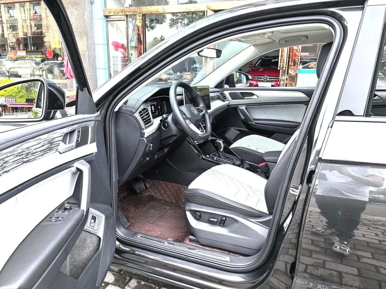 Volkswagen 2023 Tanyue 2.0TSI 380TSI Four-wheel Drive R-Line High Energy Edition (Modified) Automatic Gear 6