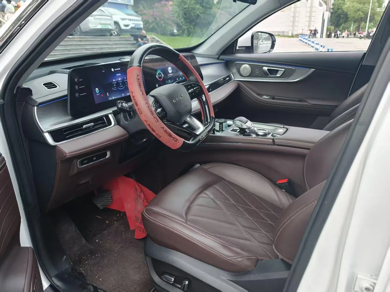 Chery 2022 Ruihu 8 PRO 1.6T 290T Two-Drive Vast Edition 5-seat Automatic Gear 5