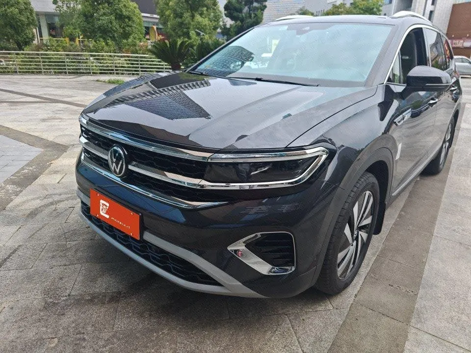 Volkswagen 2022 model range 2.0TSI 380TSI four-wheel drive luxury version Pro6 automatic gear - View 1