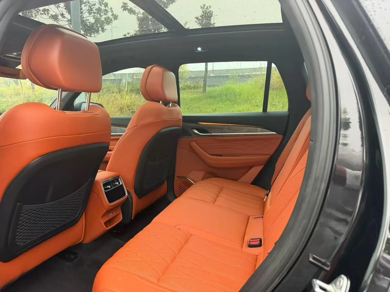 Geely 2026 XingyueL (Monjaro) I-HEV 1.5T Zhiqing Hybrid Wangshu Edition Automatic Gear 4