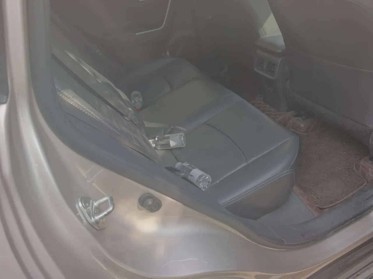 Toyota 2022 Willanda 2.0 Stepless Two-Drive Luxury PLUS Edition Automatic Gear 3