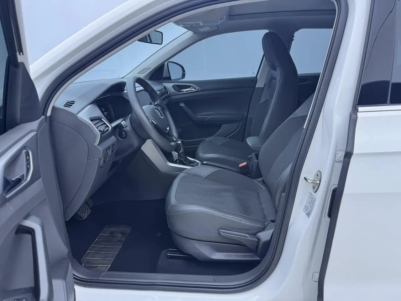 Volkswagen 2022 T-Cross (Tujia) 1.5 Comfort Edition Automatic Gear 15