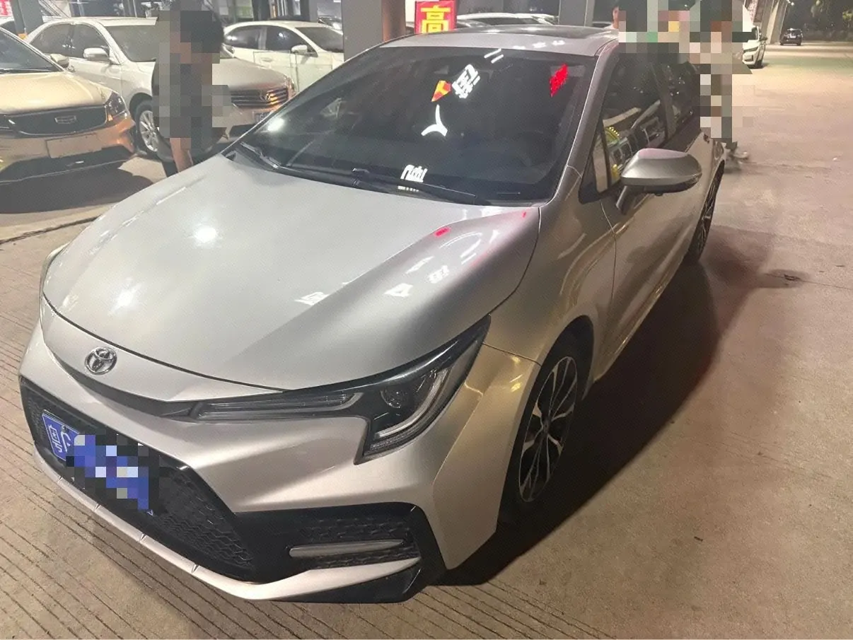 打开图片灯箱:Toyota 2022 Lei Ling 1.2T Stepless 185T Sports Edition Automatic Gear