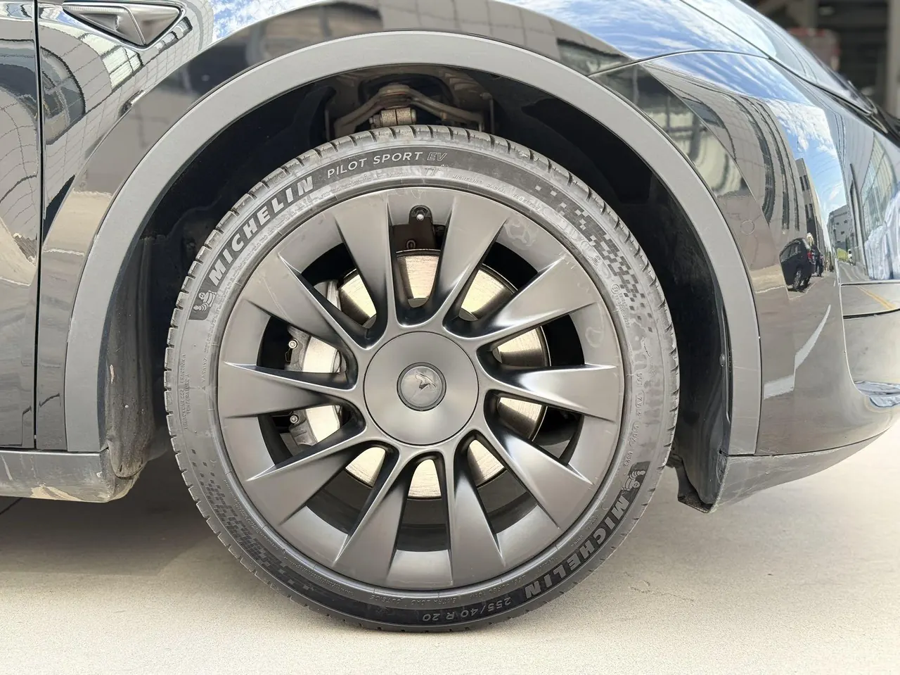 Tesla 2022 Model Y rear-wheel drive version (facelift) automatic gear 9