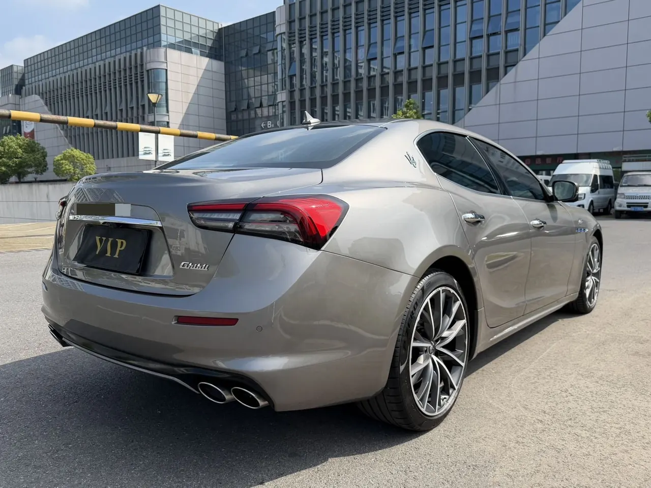 Maserati Ghibli (Imported) 2022 Ghibli 48V 2.0T GT Sharp Edition Automatic Gear 9