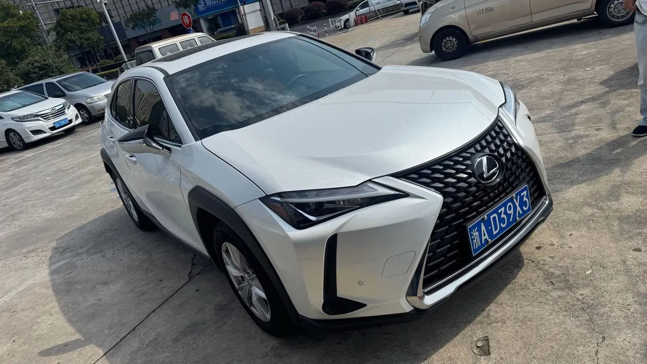 Lexus UX (Imported) 2020 UX200 2.0 Stepless Special Edition Automatic Gear 2
