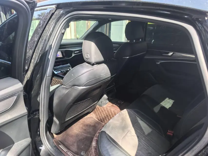 Audi 2020 A6L 2.0TFSI 40TFSI Deluxe Dynamic Automatic 5