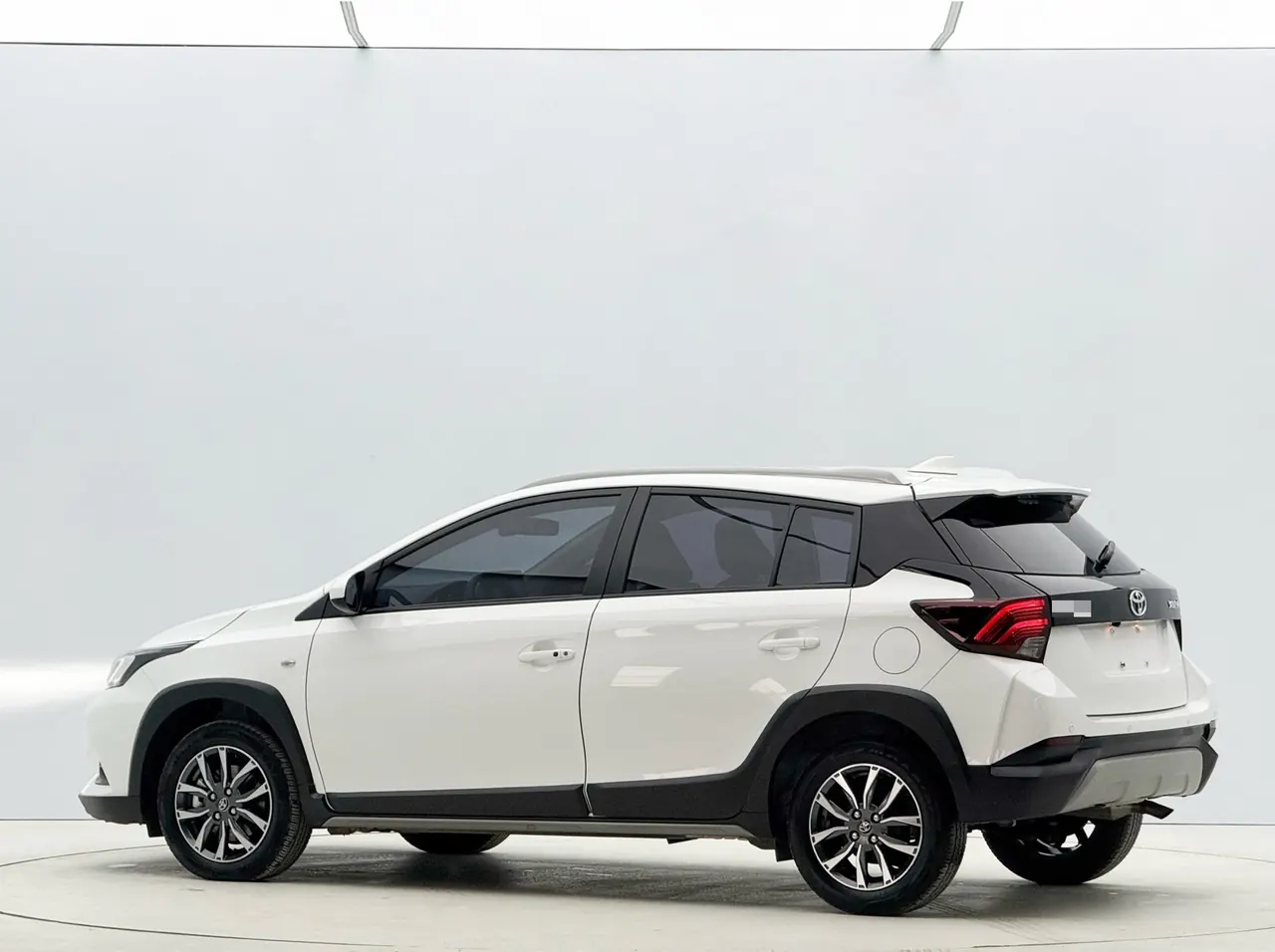 Toyota yaris 2022 YARiS L to dazzle 1.5 stepless luxury PLUS version of automatic gear 4