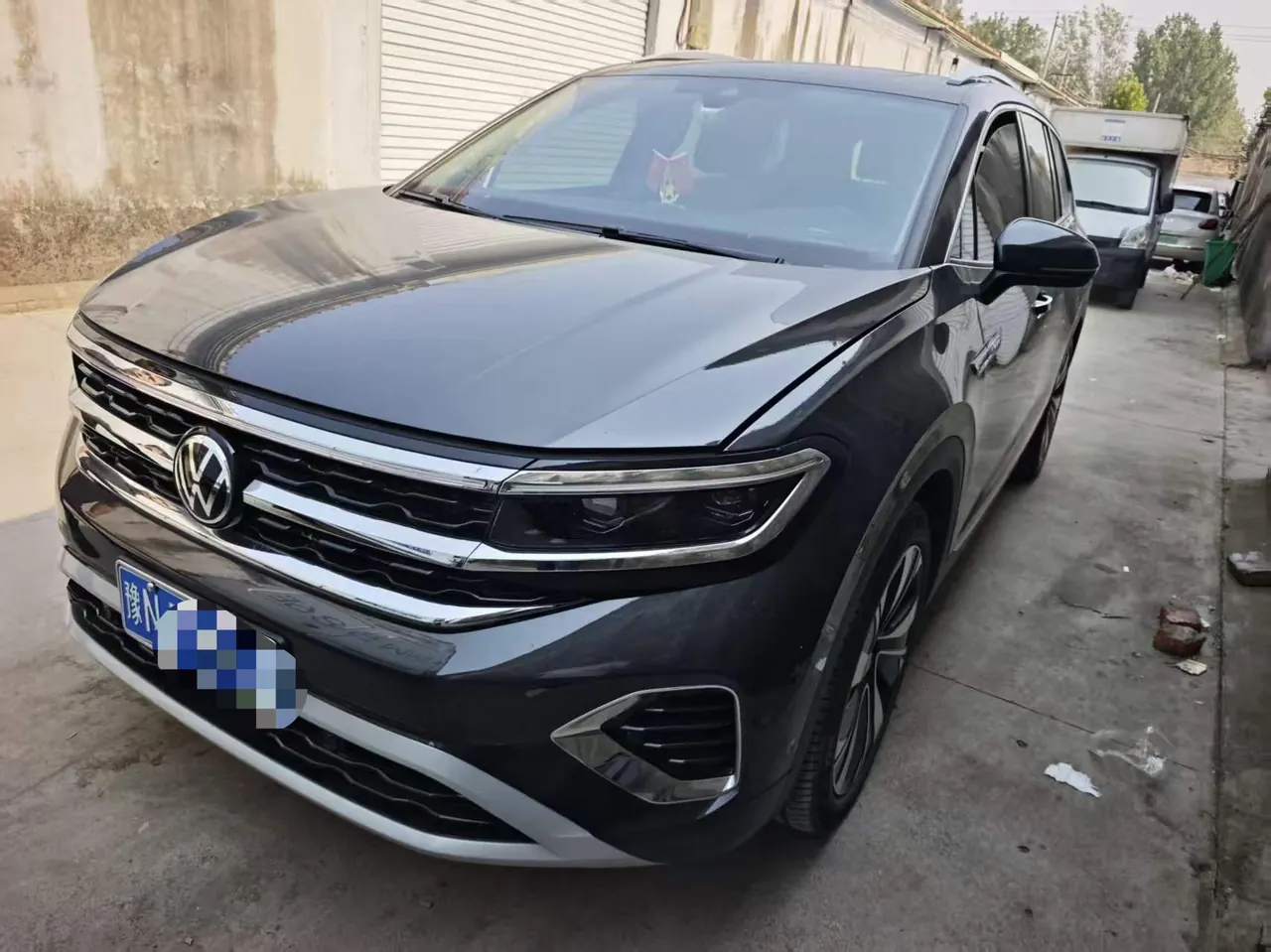 Volkswagen 2022 model range 2.0TSI 380TSI four-wheel drive luxury version Pro6 automatic gear 4