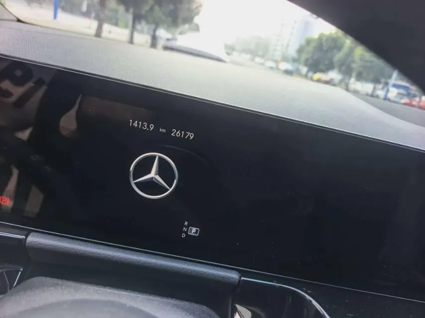 Mercedes Benz 2022 GLA 200 1.3T (Change 2) Automatic Gear 5