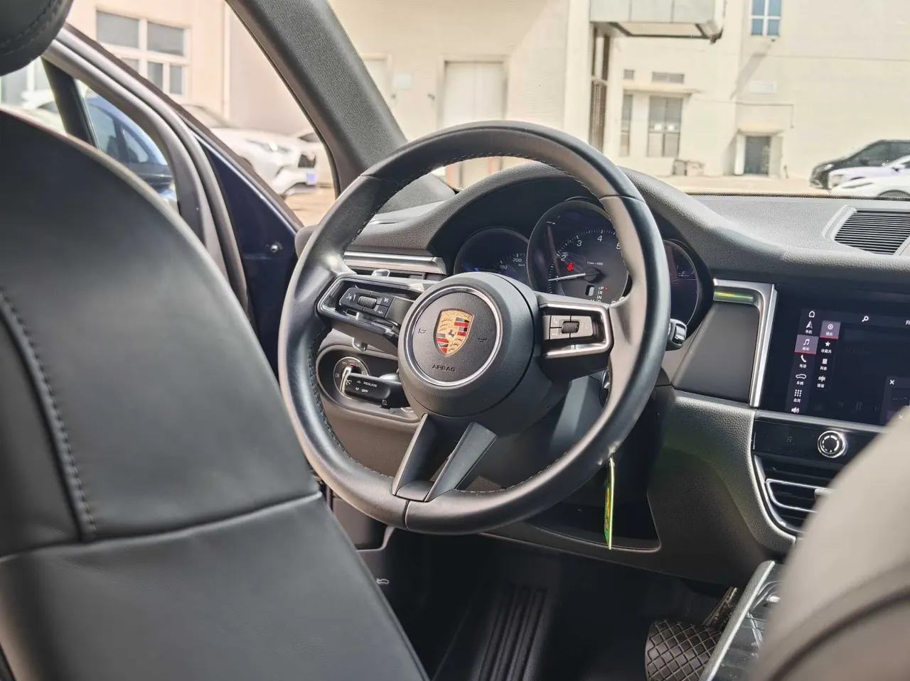 Porsche Macan (Imported) 2022 Macan 2.0T Automatic Gear 9