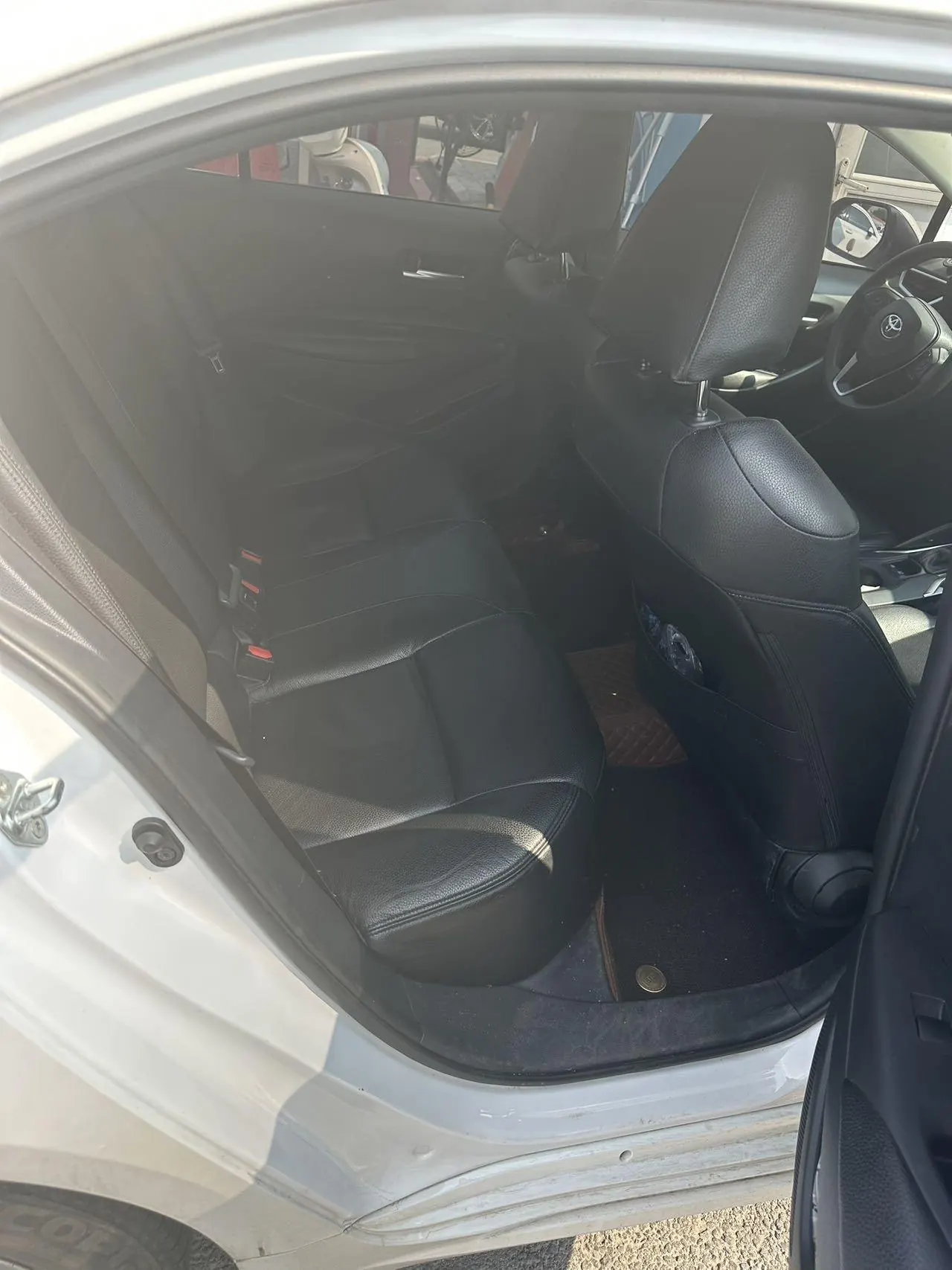 Toyota 2022 corolla 1.2T stepless pioneer PLUS version automatic gear 3