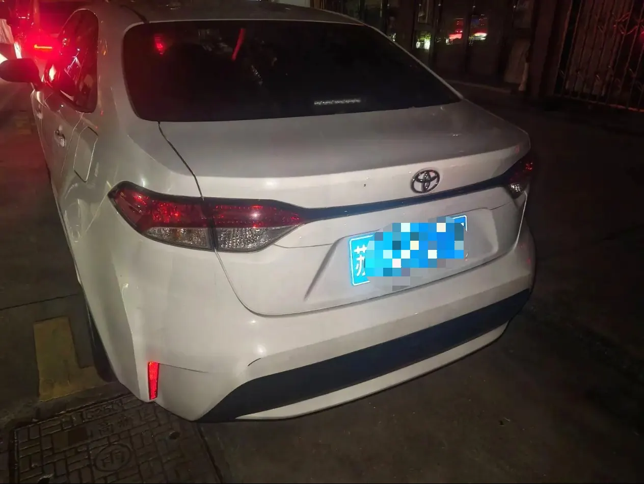 Toyota 2022 Lei Ling 1.2T Stepless 185T Deluxe Automatic Gear 5