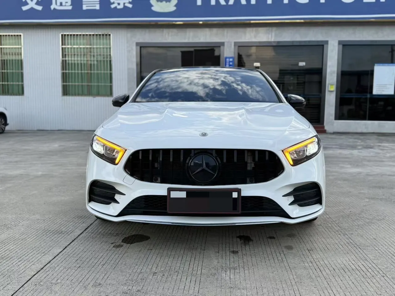 Mercedes Benz Class A 2022 A 200 L 1.3T Fashion Automatic Gear 2