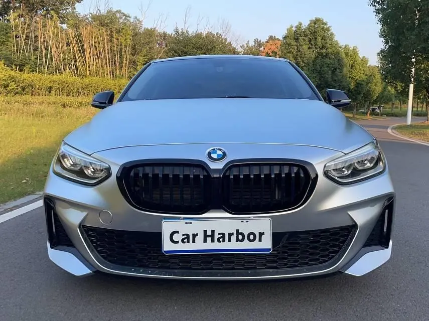 BMW 1 Series 2022 125i 2.0T M Sports Obsidian Night Edition Automatic Gear 2