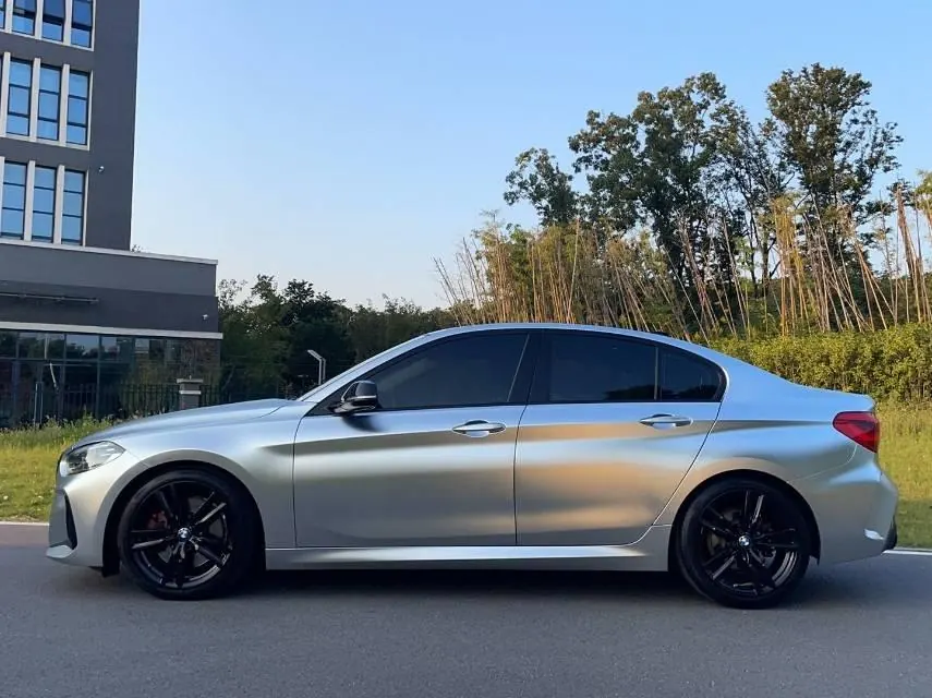 BMW 1 Series 2022 125i 2.0T M Sports Obsidian Night Edition Automatic Gear 3