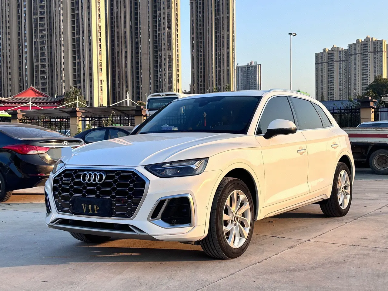 Open image lightbox: Audi 2022 Q5L 2.0TFSI 40TFSI luxury dynamic automatic