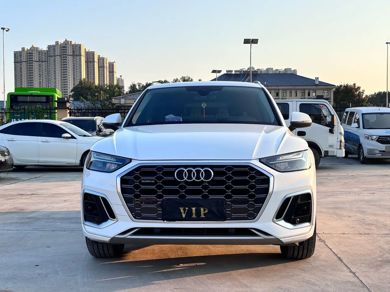 Audi 2022 Q5L 2.0TFSI 40TFSI luxury dynamic automatic 2