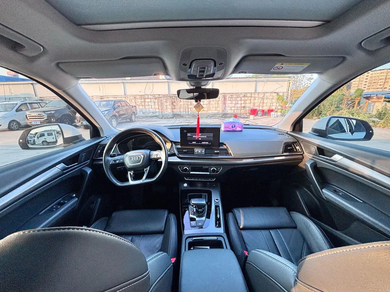Audi 2022 Q5L 2.0TFSI 40TFSI luxury dynamic automatic 9