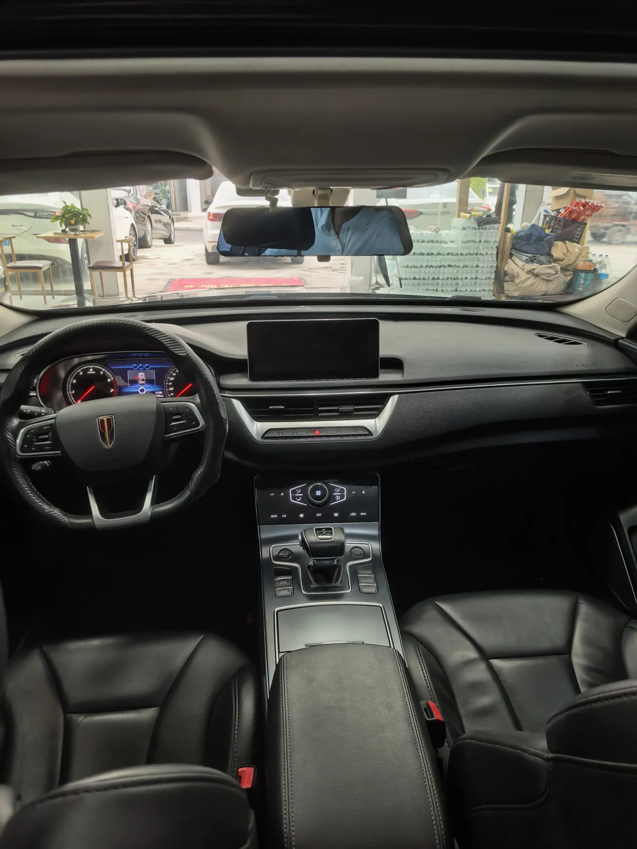 HongQi 2022 H5 1.5TD Flag Yue Edition Automatic Gear 6