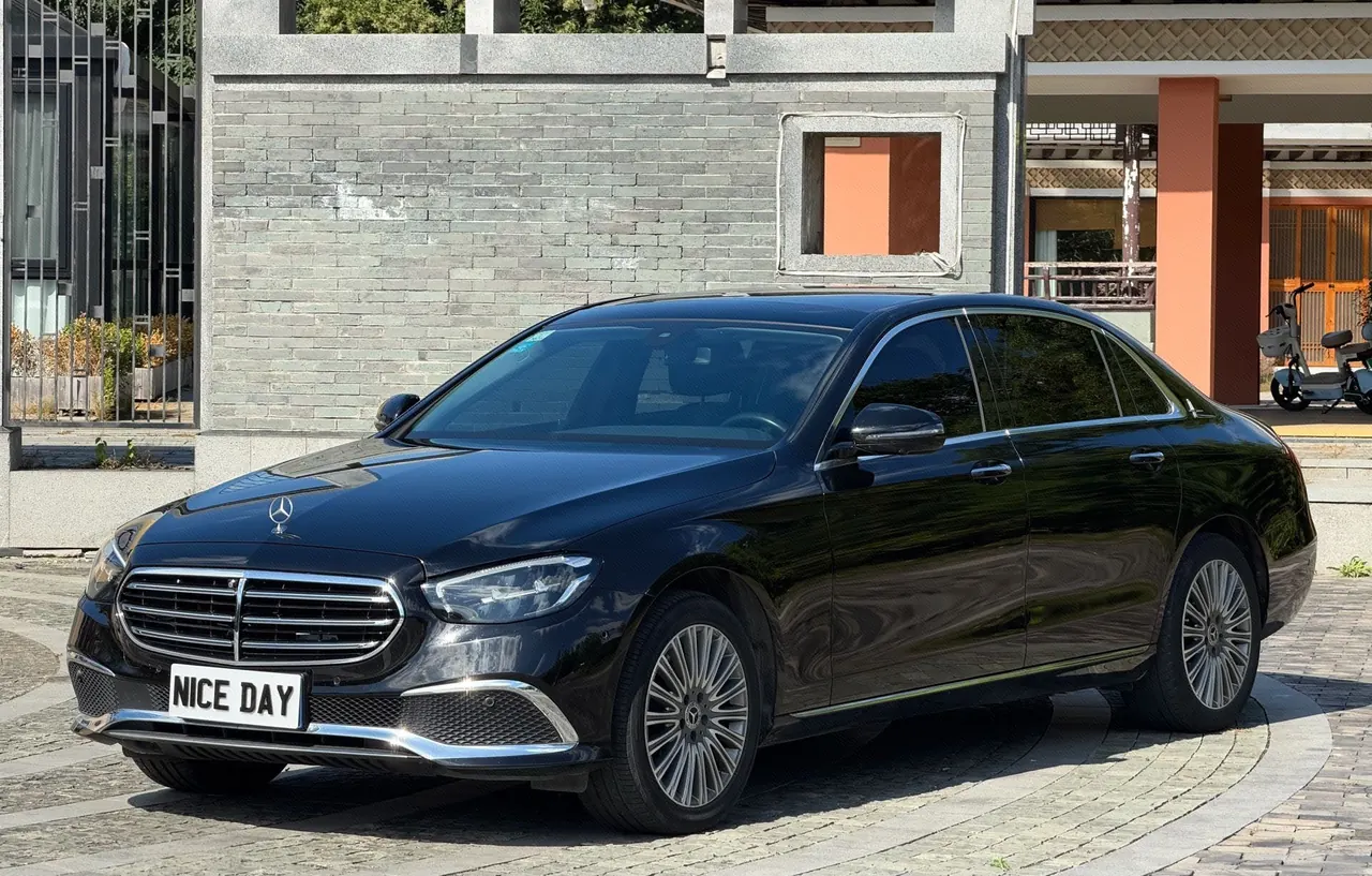 Open image lightbox: Mercedes Benz E Class 2022 E 300 L 2.0T Luxury (Change 2) Automatic Gear