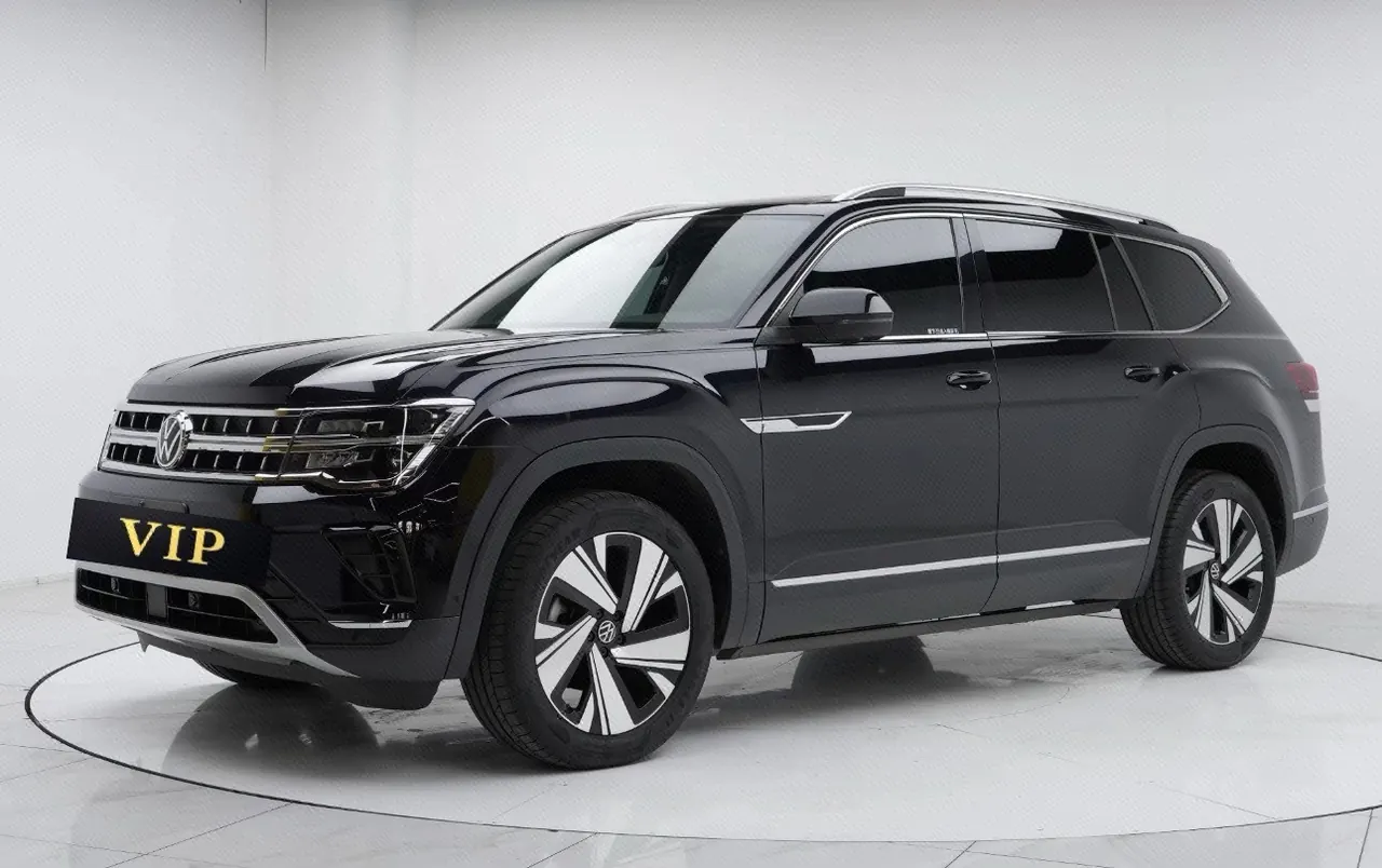 Open image lightbox: Volkswagen 2022 Tuang 2.0TSI 380TSI 4WD Respect Deluxe Automatic Transmission