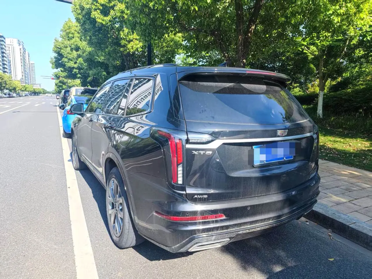 Cadillac 2020 XT6 2.0T 28T 6-seat four-wheel drive leading sports (modified) automatic gear 3