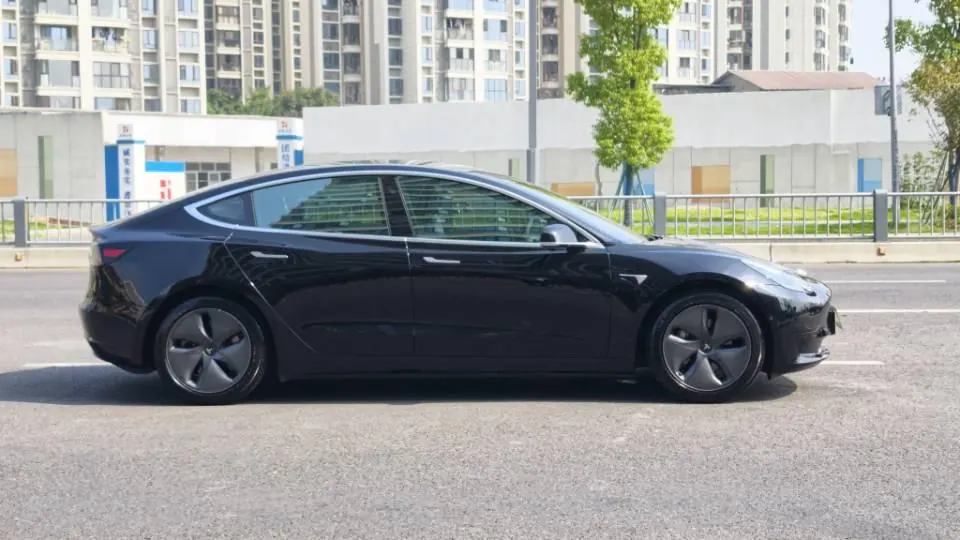 Tesla 2020 Model 3 Standard Endurance Rear Drive Upgraded Automatic Gear 2