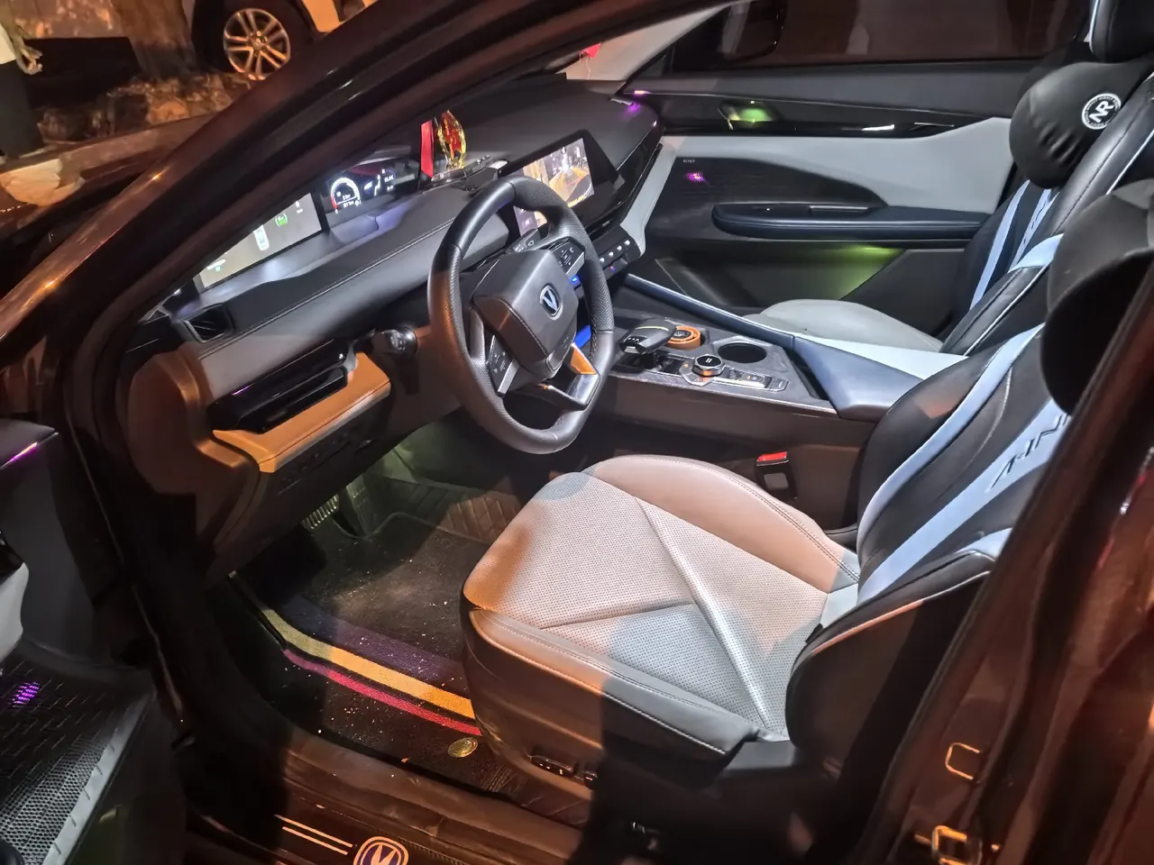 ChangAn 2023 UNI-V Smart Electric iDD 1.5T 113km Smart Auto 2