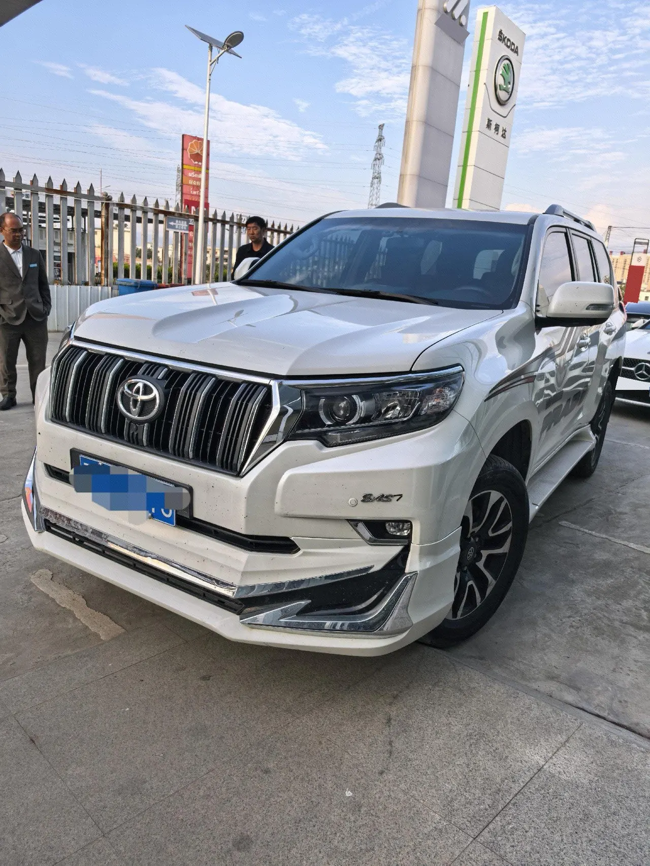 Toyota Prado (Imported) 2023 Prado 4.0 Automatic - View 1