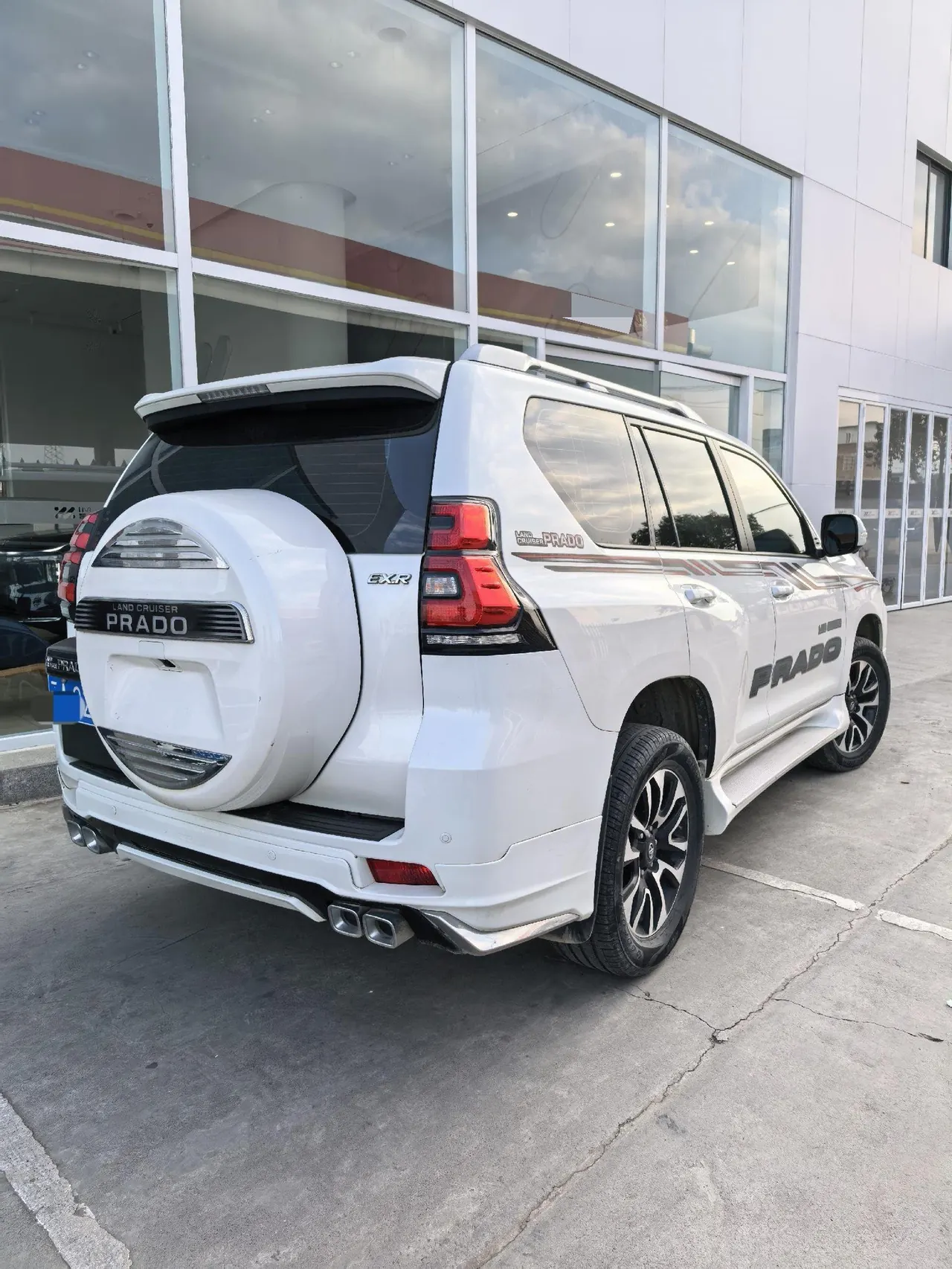 Toyota Prado (Imported) 2023 Prado 4.0 Automatic 4