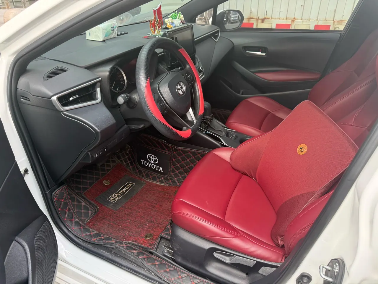 Toyota 2022 Lei Ling 1.2T Stepless 185T Deluxe Automatic Gear 3