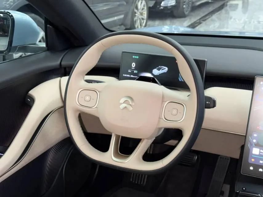 NIO 2022 ET5 75kWh automatic gear 10