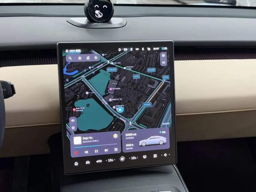 NIO 2022 ET5 75kWh automatic gear 13